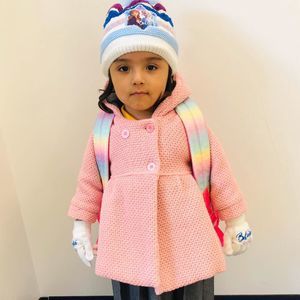 Meet your Posher, Elia